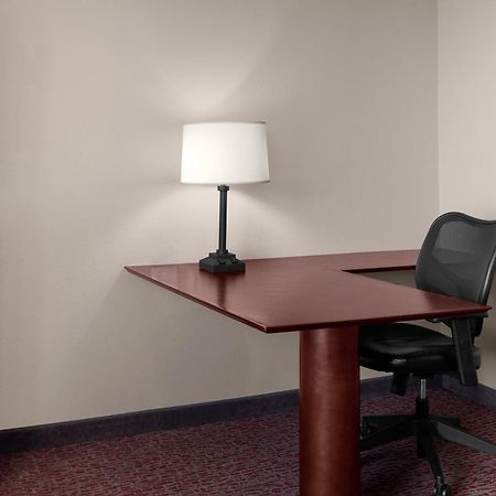 Larkspur Landing Extended Stay Suites Милпитас Екстериор снимка